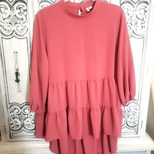 Dusty rose ruffle hi lo button back mock neck top Large